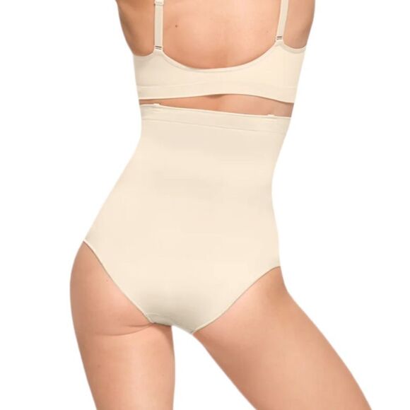 SKIMS Core Control Seamless High Waisted Shaping Brief In Sand Nude Shape Wear - Picture 3 of 7